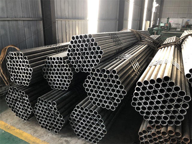 雅安小口径厚壁无缝钢管