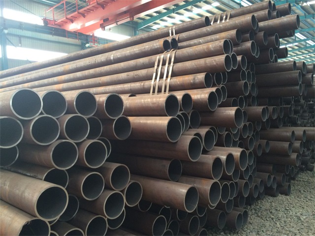 雅安化肥设备用高压无缝钢管