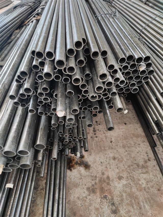 雅安16mn精密无缝钢管