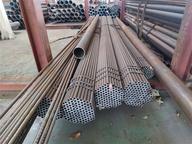 雅安15crmog无缝钢管