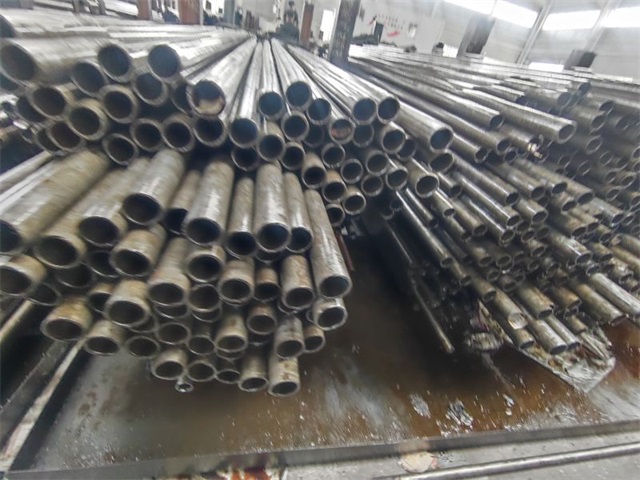 雅安大口径精密无缝钢管现货